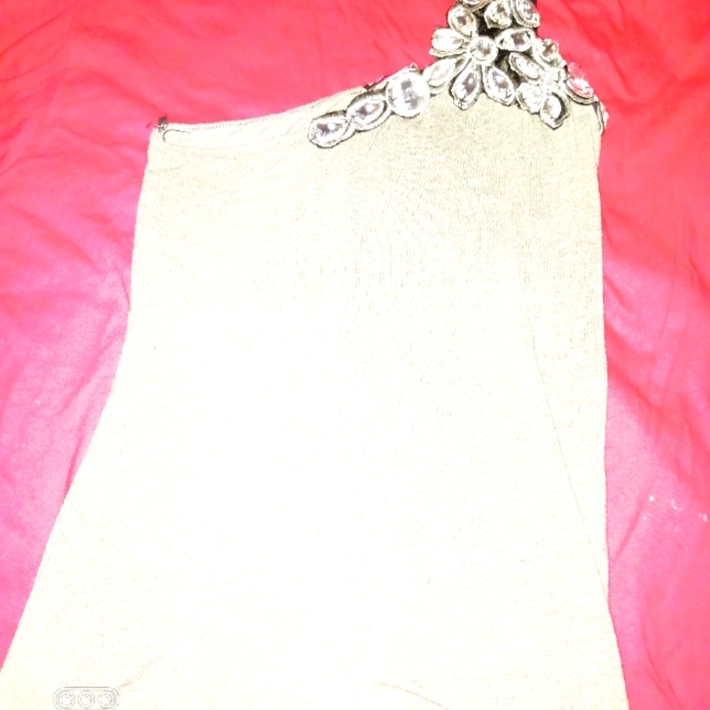 Diamonette lined off the shoulder tank top size medium in Gray